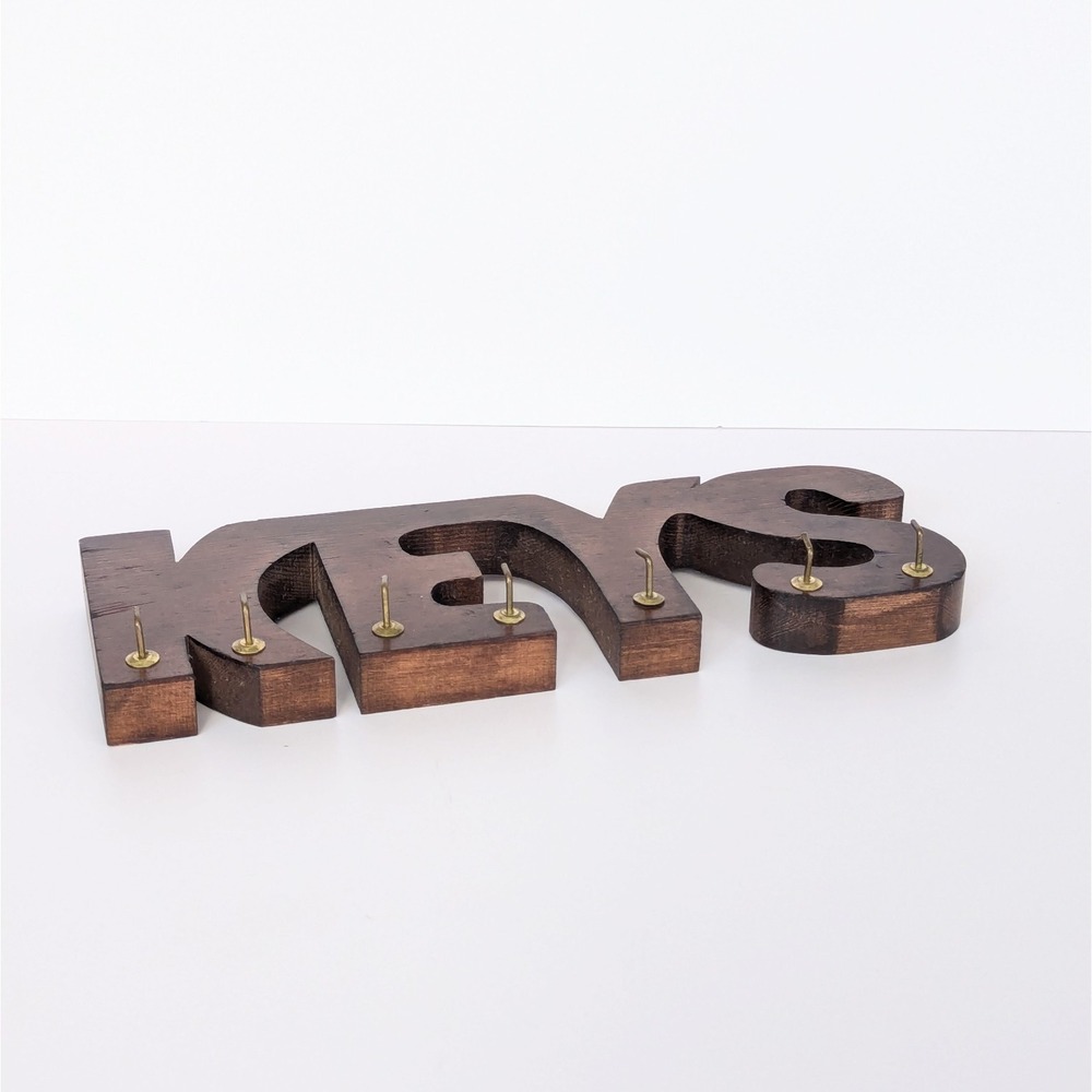 Vintage Wood Keys Word Sign w/Brass Hooks Holder Wall Rack Rustic MCM - Picture 8 of 14